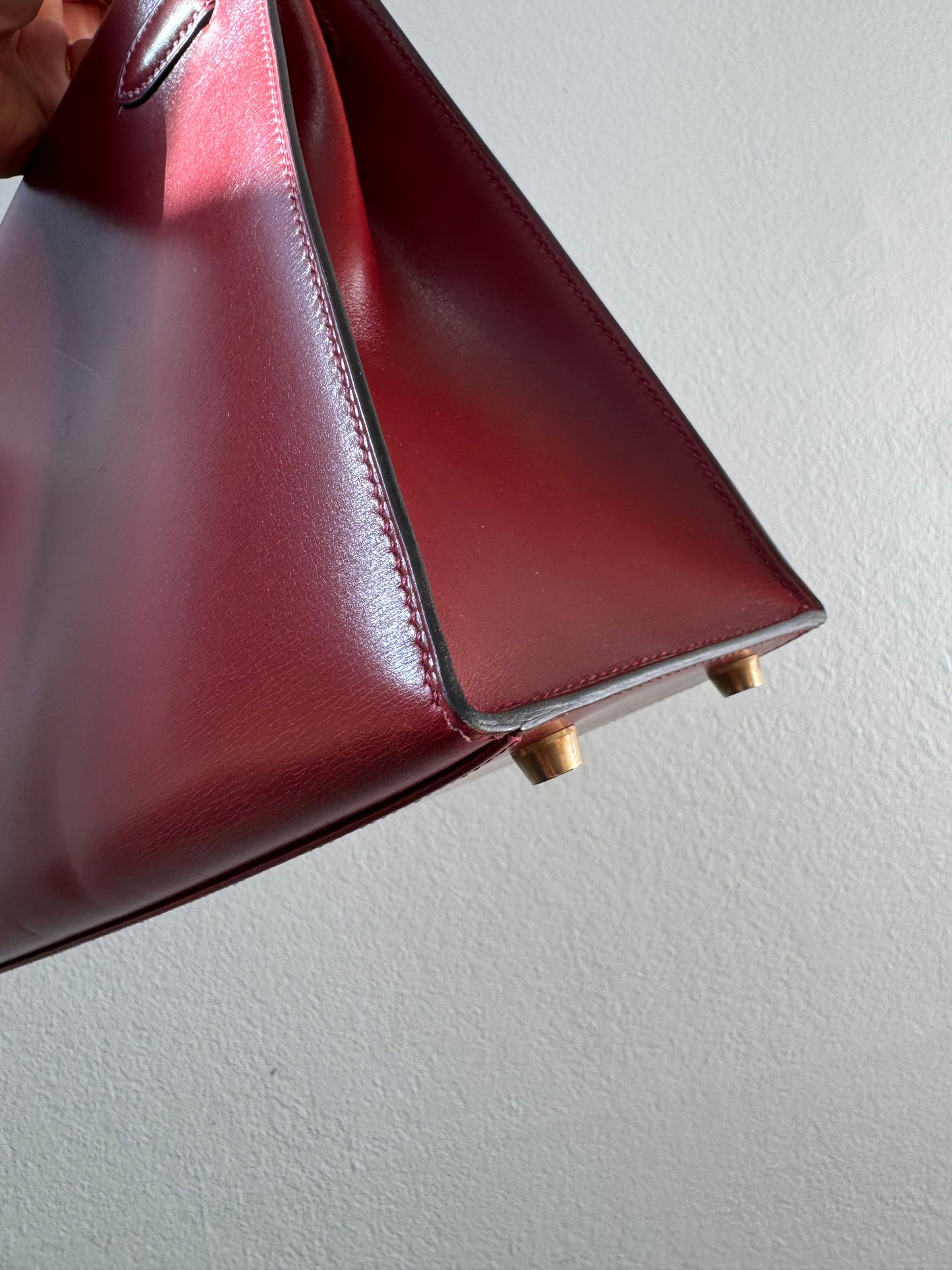 HERMÈS Kelly 32 Sellier Rouge H Box Leather GHW