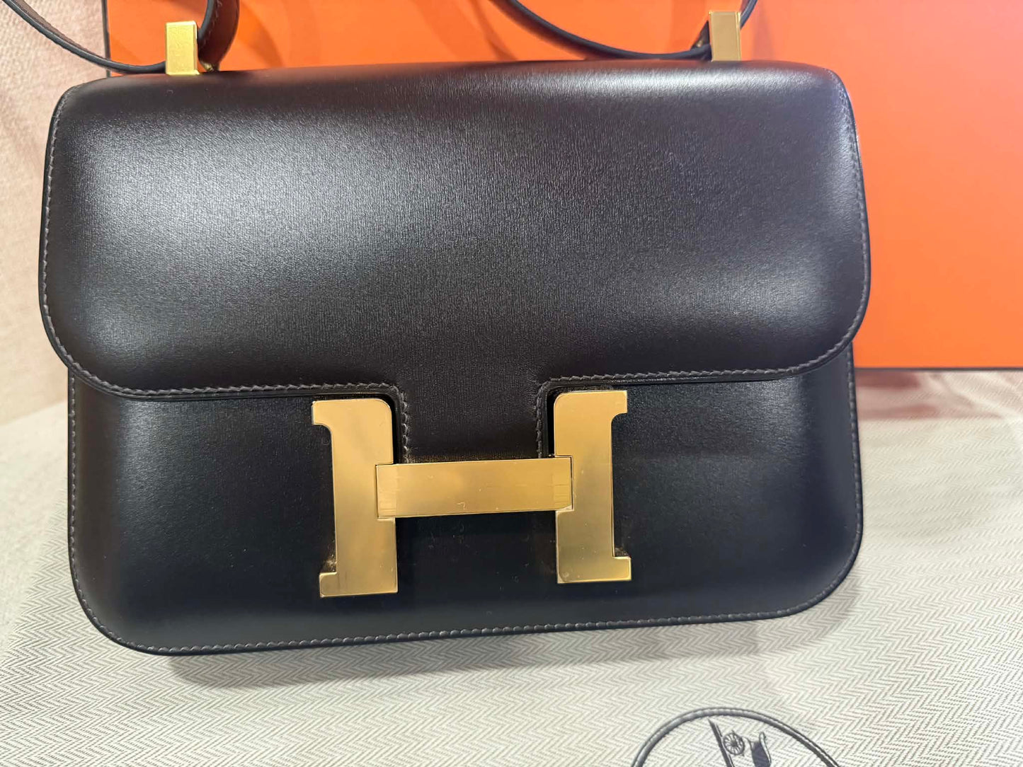 Constance 24 Chocolate Box Leather GHW