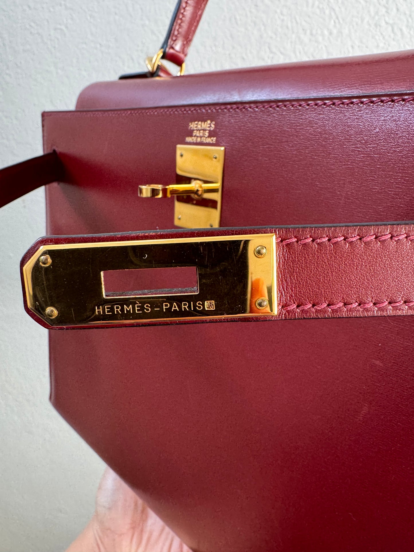 HERMÈS Kelly 32 Sellier Rouge H Box Leather GHW