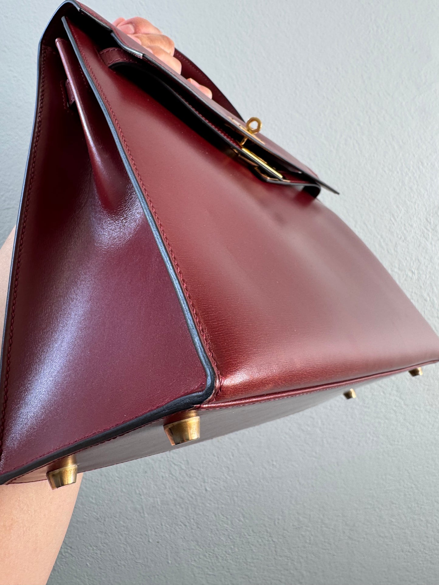 HERMÈS Kelly 32 Sellier Rouge H Box Leather GHW