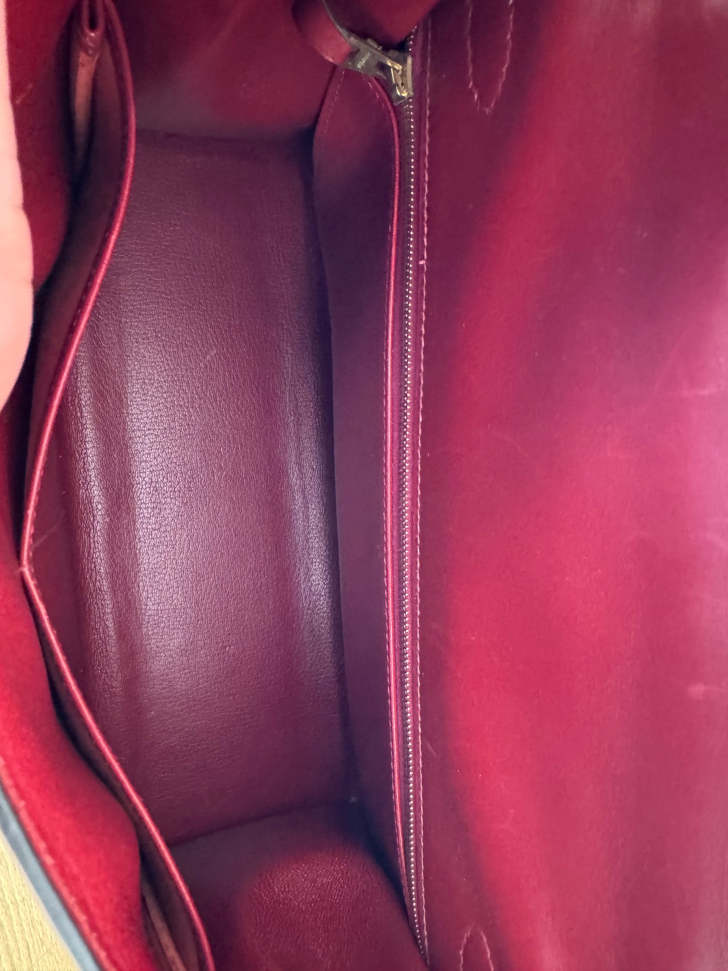 HERMÈS Kelly 32 Sellier Rouge H Box Leather GHW