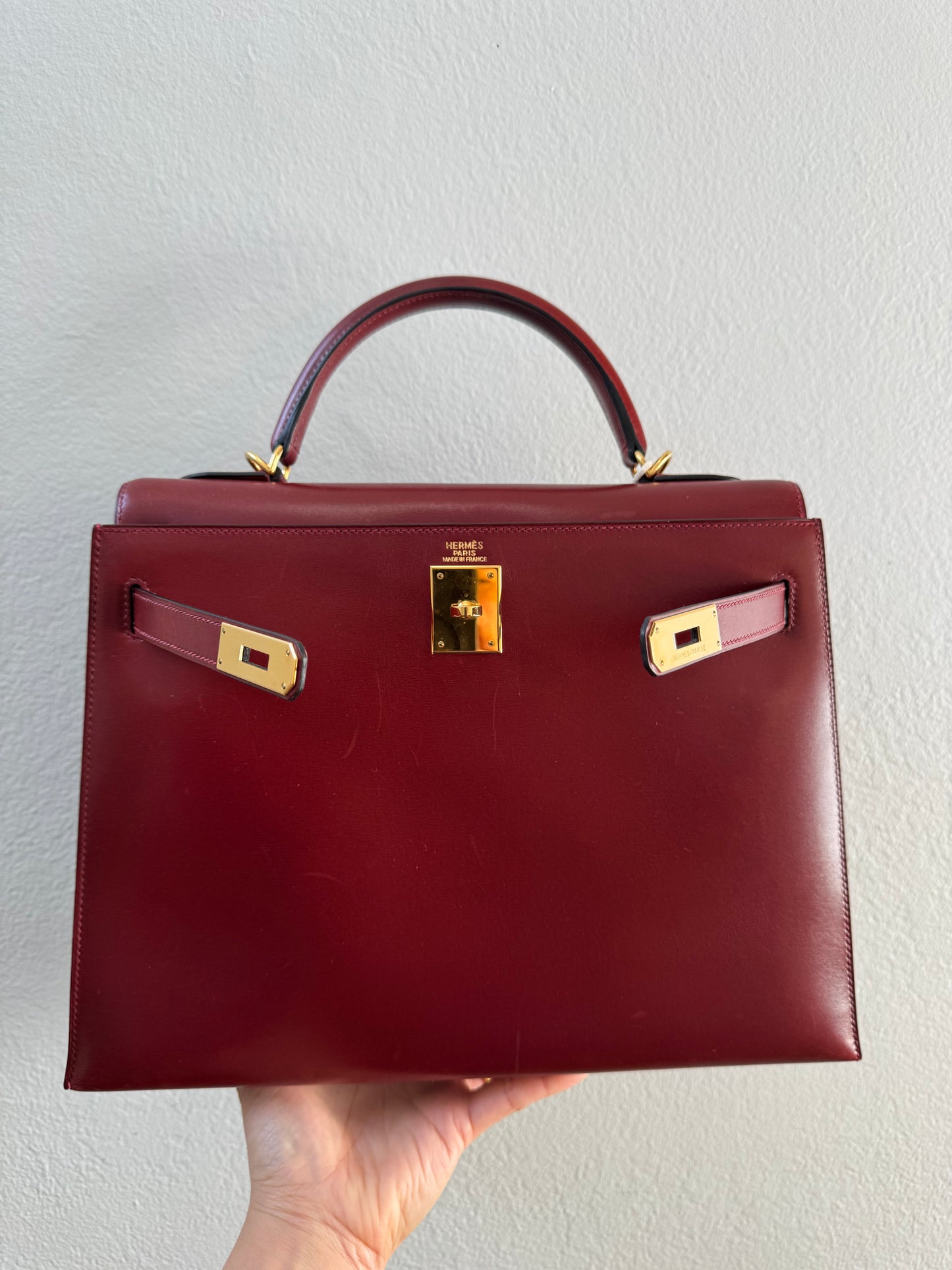 HERMÈS Kelly 32 Sellier Rouge H Box Leather GHW