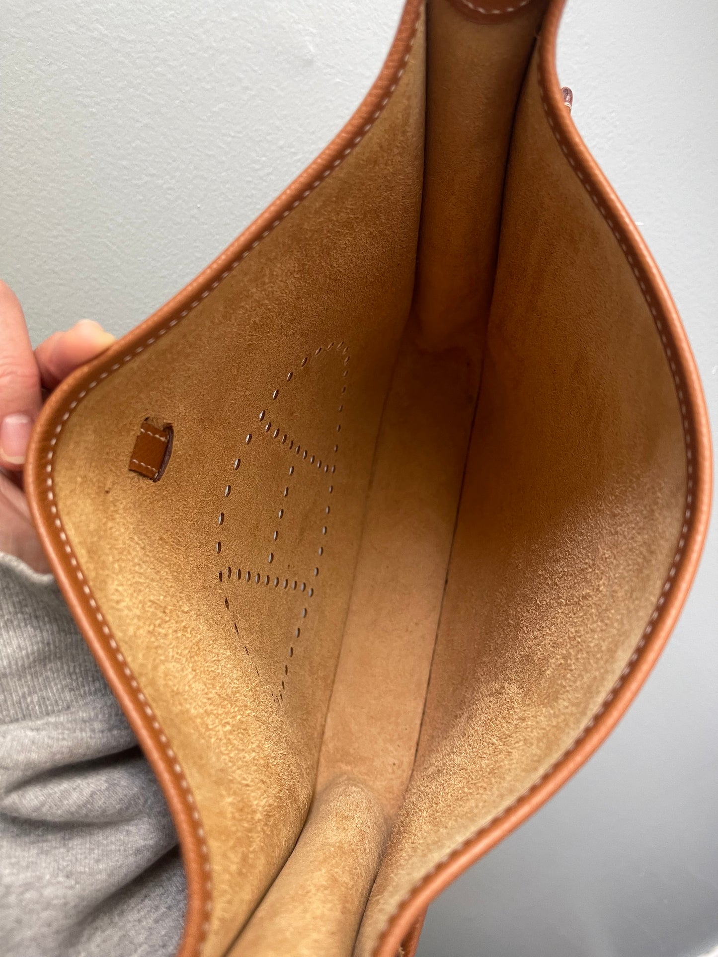 Hermes Evelyne PM Gen 3 Natural Epsom Crossbody