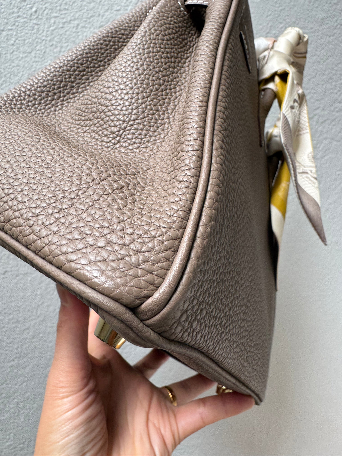 Hermes Birkin 25 Etoupe Togo in GHW 