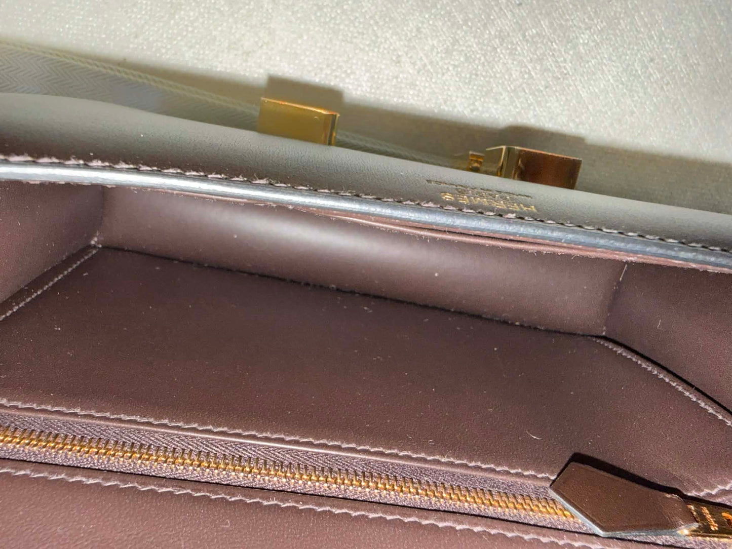 Constance 24 Chocolate Box Leather GHW