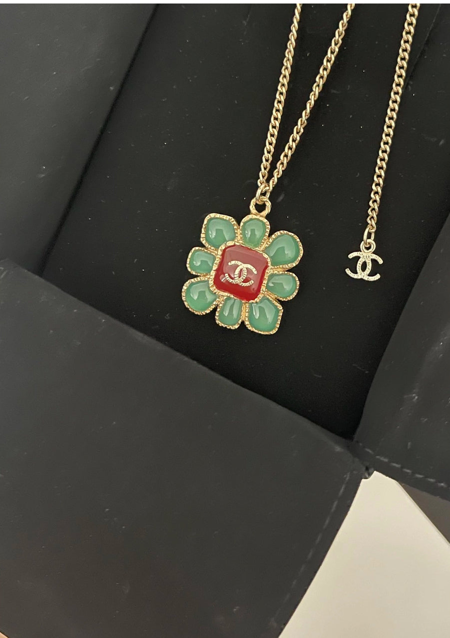 Chanel Gripox Flower and Plants Gold Necklace 2016