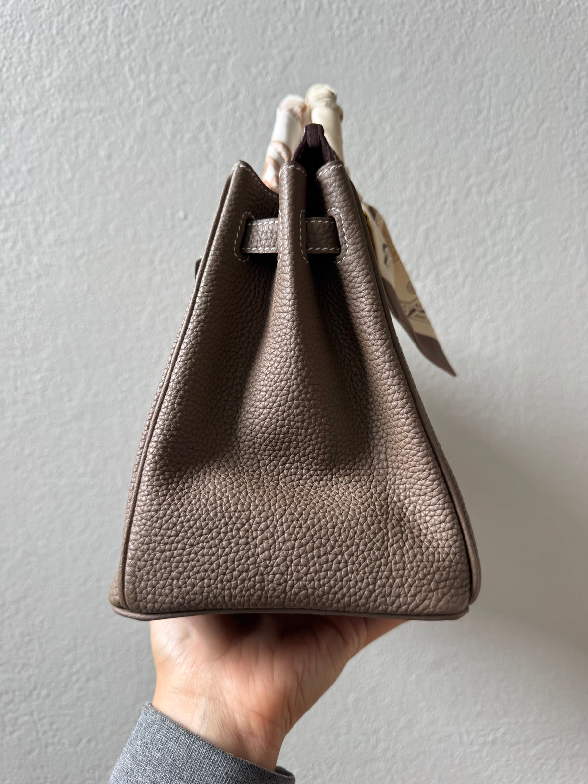 Hermes Birkin 25 Etoupe Togo in GHW 